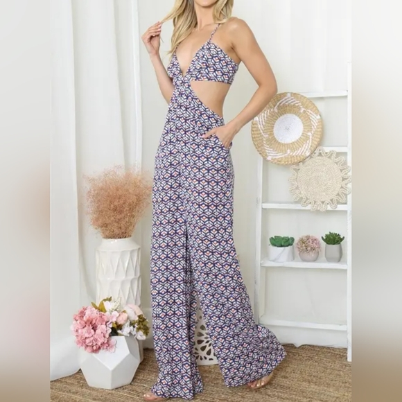 #298 FINAL PRICE 🛑S,L Wide Leg Spaghetti Strap Plunging Neckline Jumpsuit - Picture 4 of 6